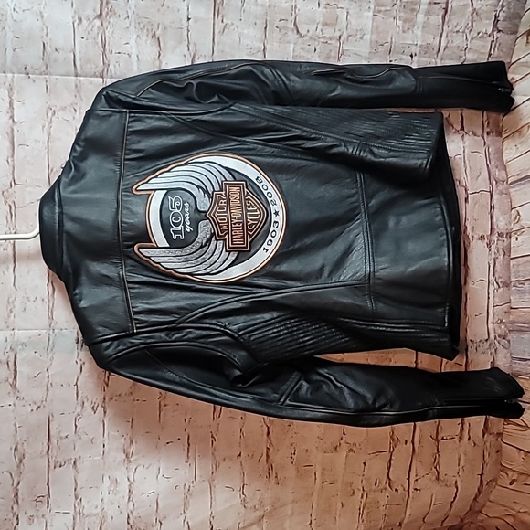Harley-Davidson Jackets & Blazers - Harley davidson leather riding jacket 105 years anniversary medium